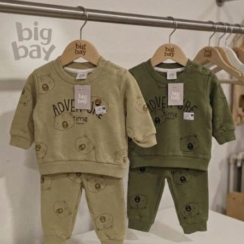CONJUNTO FRIZADO BEBE C/ BUZO PAN.ESTAMP
