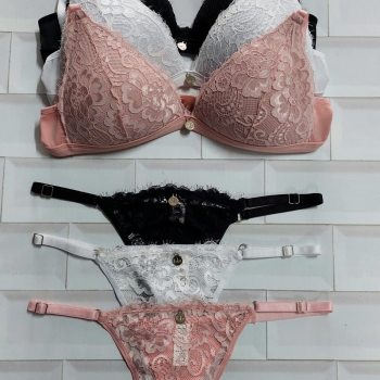 CONJUNTO TRIANGULO SOFT ENCAJE + TANGA