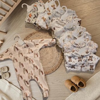 ENTERITO PLUSH ESTAMPADO SIN PIE