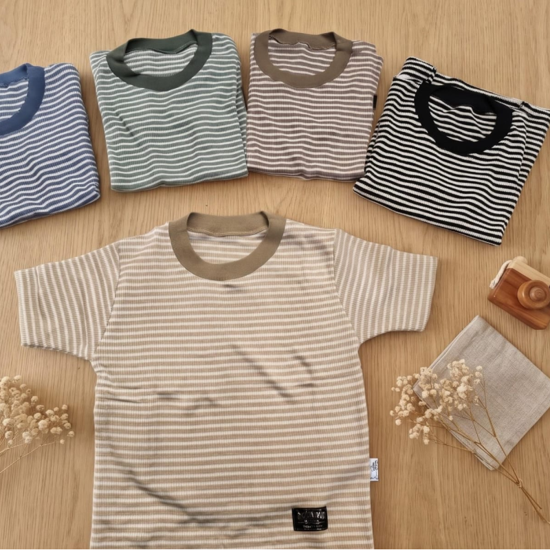 REMERA NIÑO WAFLE TEJIDA RAYADA C/ ETIQUETA T.4 AL 14