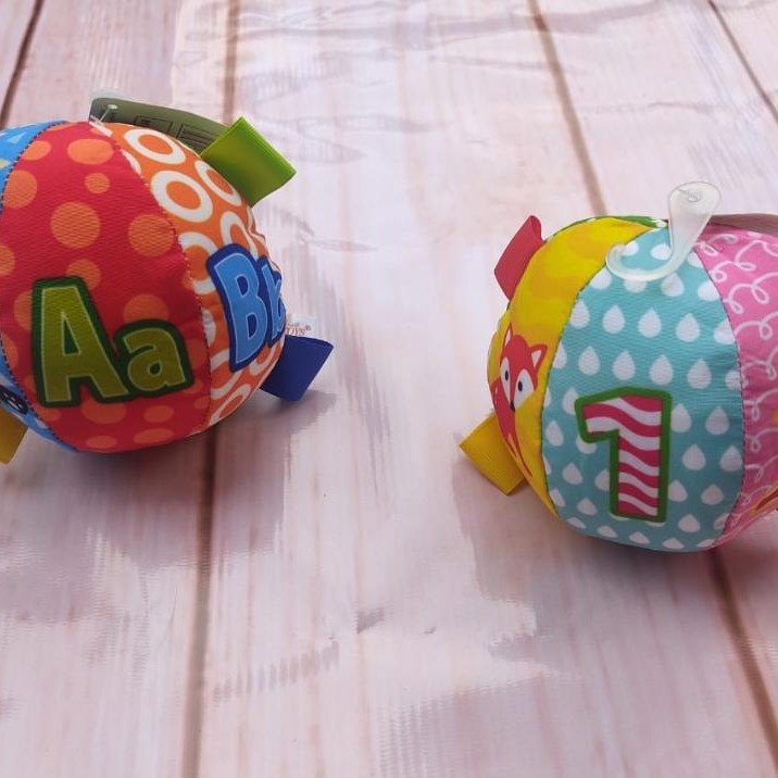 PELUCHE PELOTA MEDIANA 