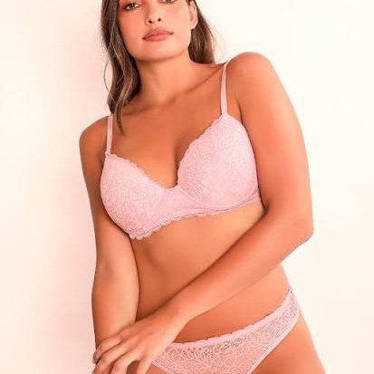 CONJUNTO TAZA SOFT PUNTILLA Y COLALESS T.100AL115