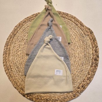 GORRITO LISO COLORES NEUTROS