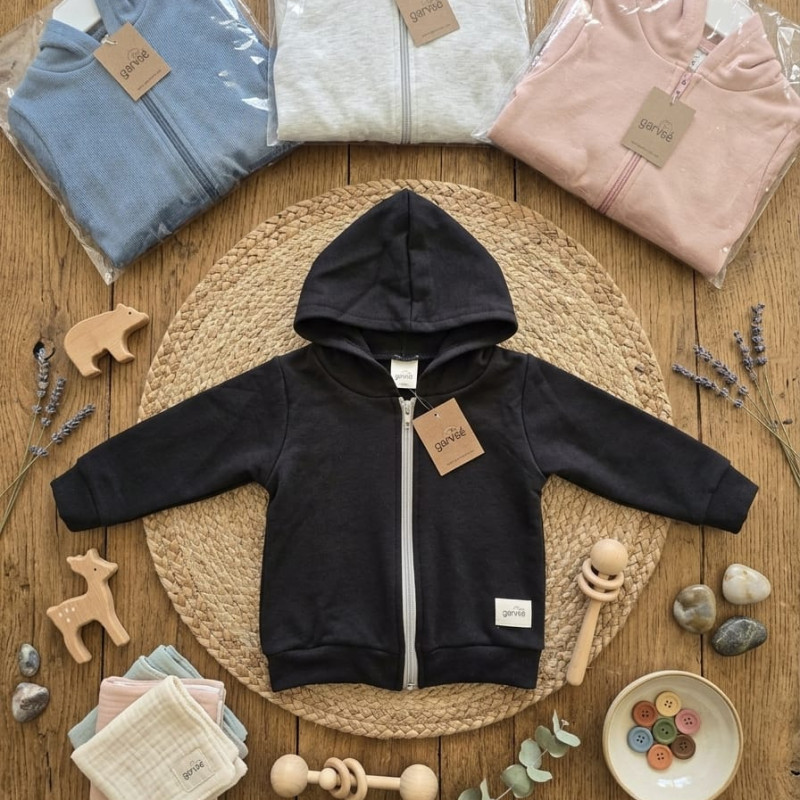CAMPERA RUSTICA LISA CON CAPUCHA Y BOLSILLOS BEBE/A T:1AL4