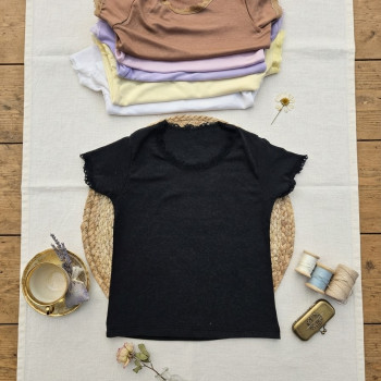 REMERA NENA M/C MODAL C/ PUNTILLA T.6 AL 16
