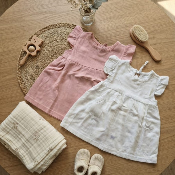 VESTIDO LINO BEBA LISO C/ VUELO EN HOMBROS T.1 AL 5